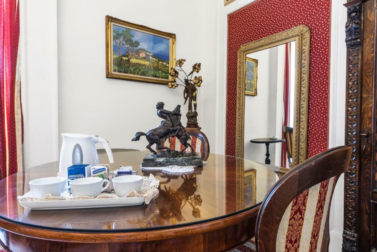 B&B Graziani Relais Napoli Exterior foto